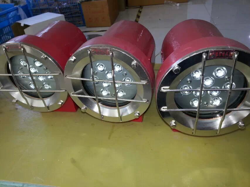 DGY18/24L矿用LED机车灯技术员  掘进机照明灯  LED照明灯  机车照明灯