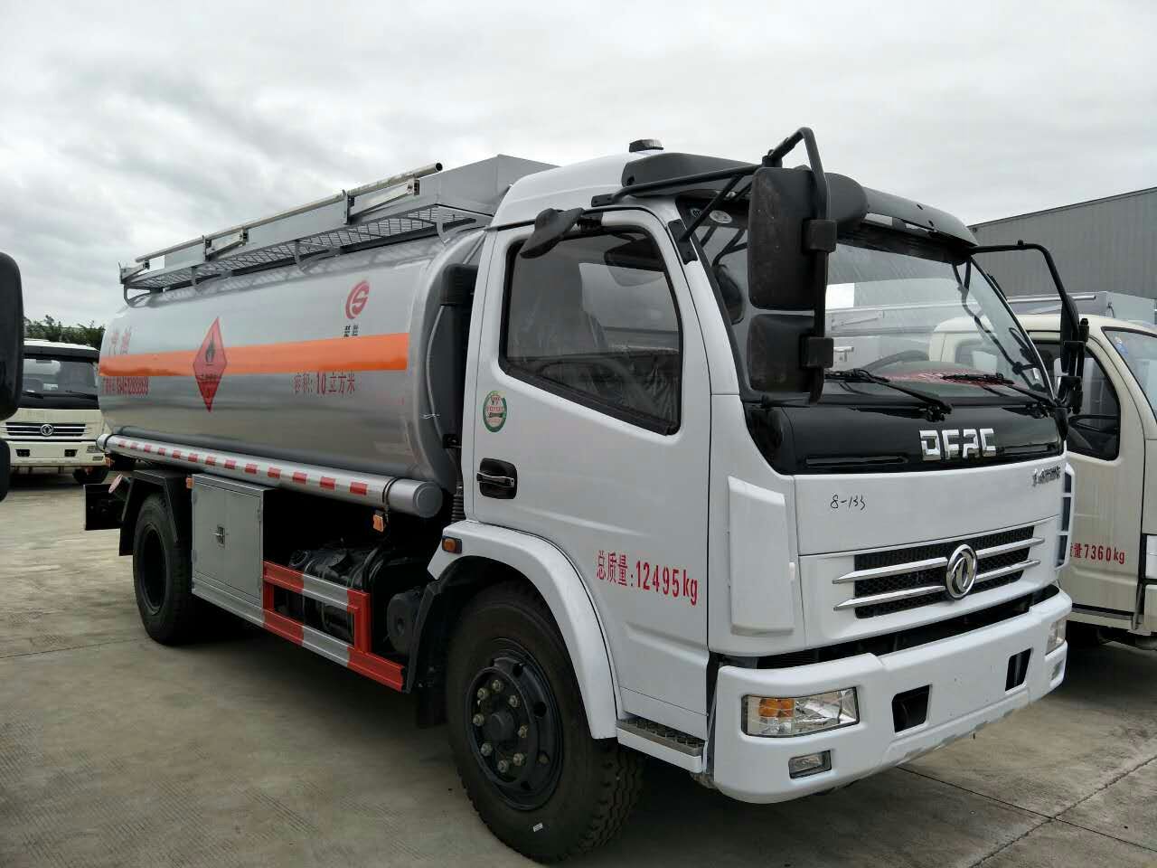 二手油罐车 工地专用流动加油车 现车清仓 半挂运油车