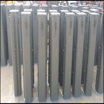 本厂专业生产：各种路界桩模具、界碑模具批发价&nbsp;&nbsp;路界桩模具轻巧&nbsp;&nbsp;塑料界桩模具省力&nbsp;&nbsp;路界桩模具循环快