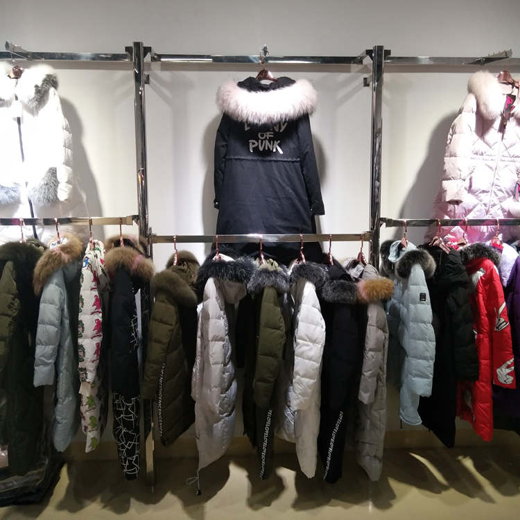 风暴2 品牌折扣女装尾货库存批发  女装批发