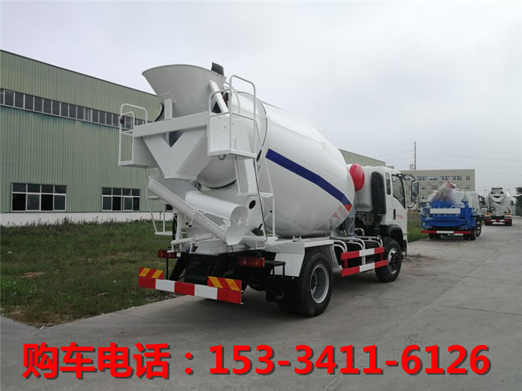 东风7方混凝土搅拌车厂家直销  水泥搅拌车  运输搅拌车