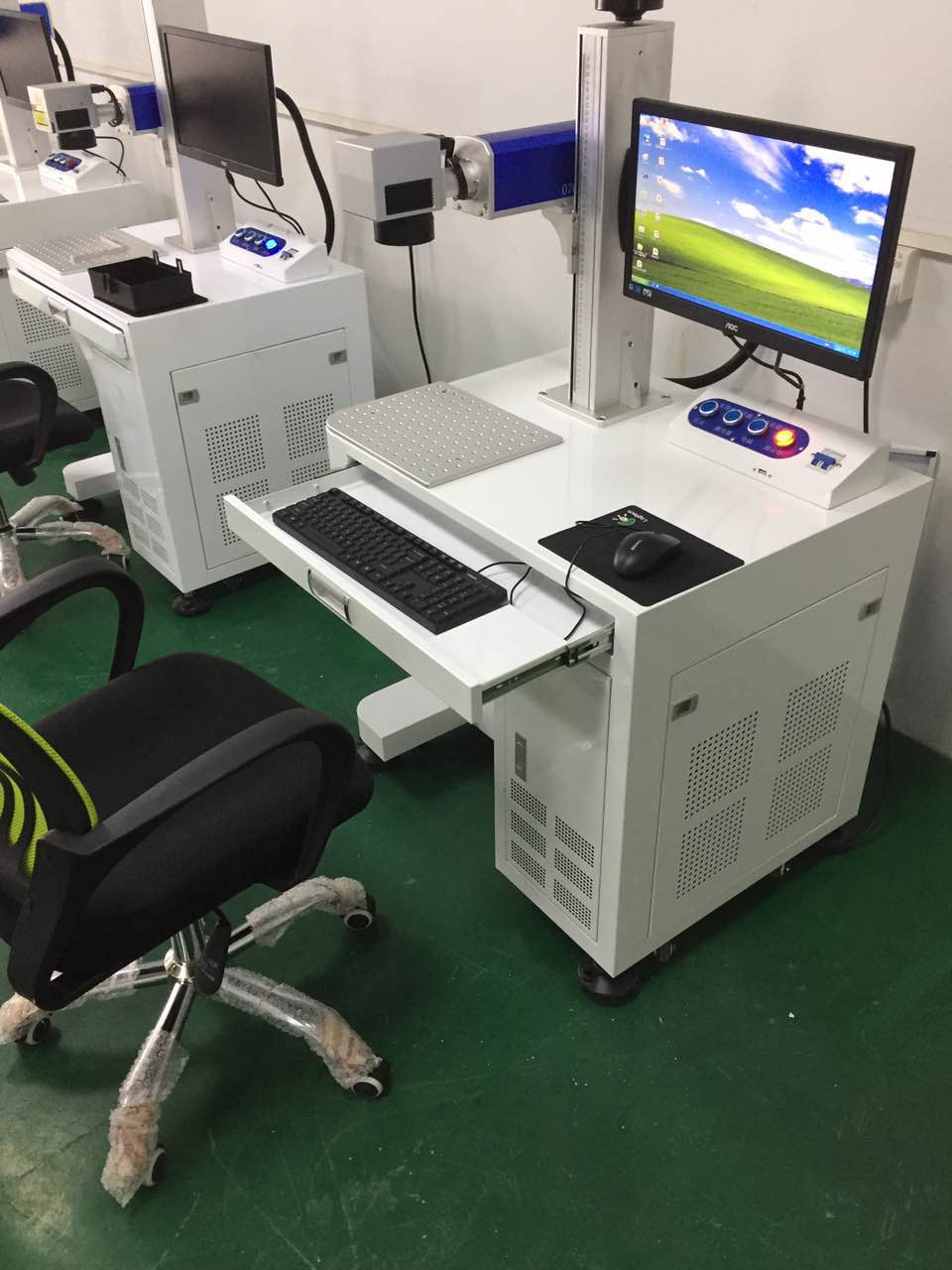 供应模具日期IOGO激光打标机/不锈钢配件打黑镭雕机&nbsp;&nbsp;不锈钢激光打标机&nbsp;&nbsp;不锈钢激光镭雕&nbsp;&nbsp;东莞激光打标机