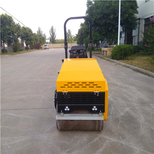 1吨座驾式全液压振动式重型工程路面压实机械  全液压压路机
