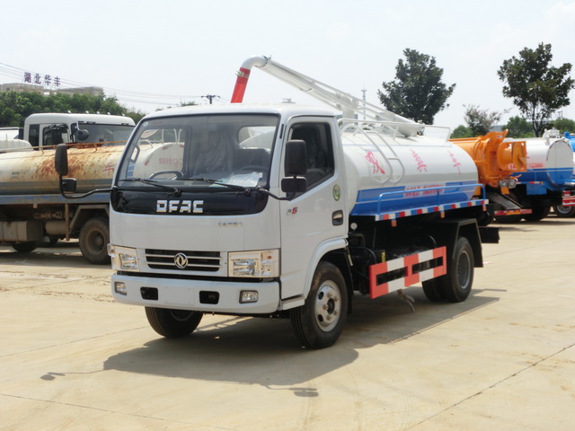 国五吸粪车 东风轻卡5吨吸粪车&nbsp;&nbsp;吸粪车厂家