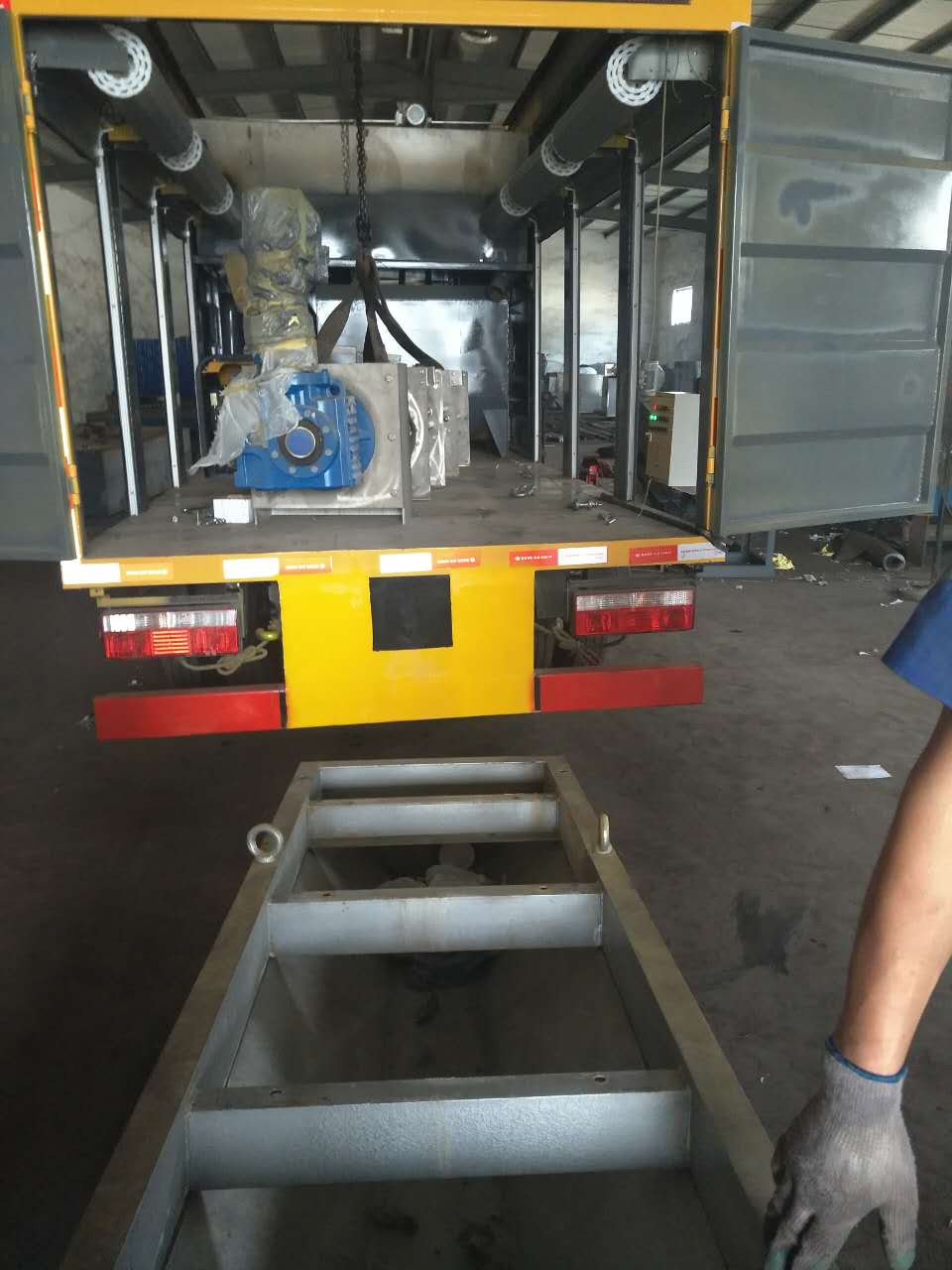 潔盛現(xiàn)供疊螺污泥脫水機，好品質疊螺機，廠家直銷疊螺機