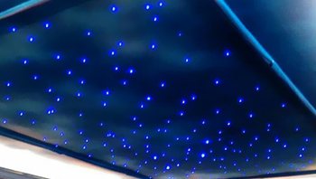 中华女子学院美术教室&nbsp;&nbsp;光纤星空