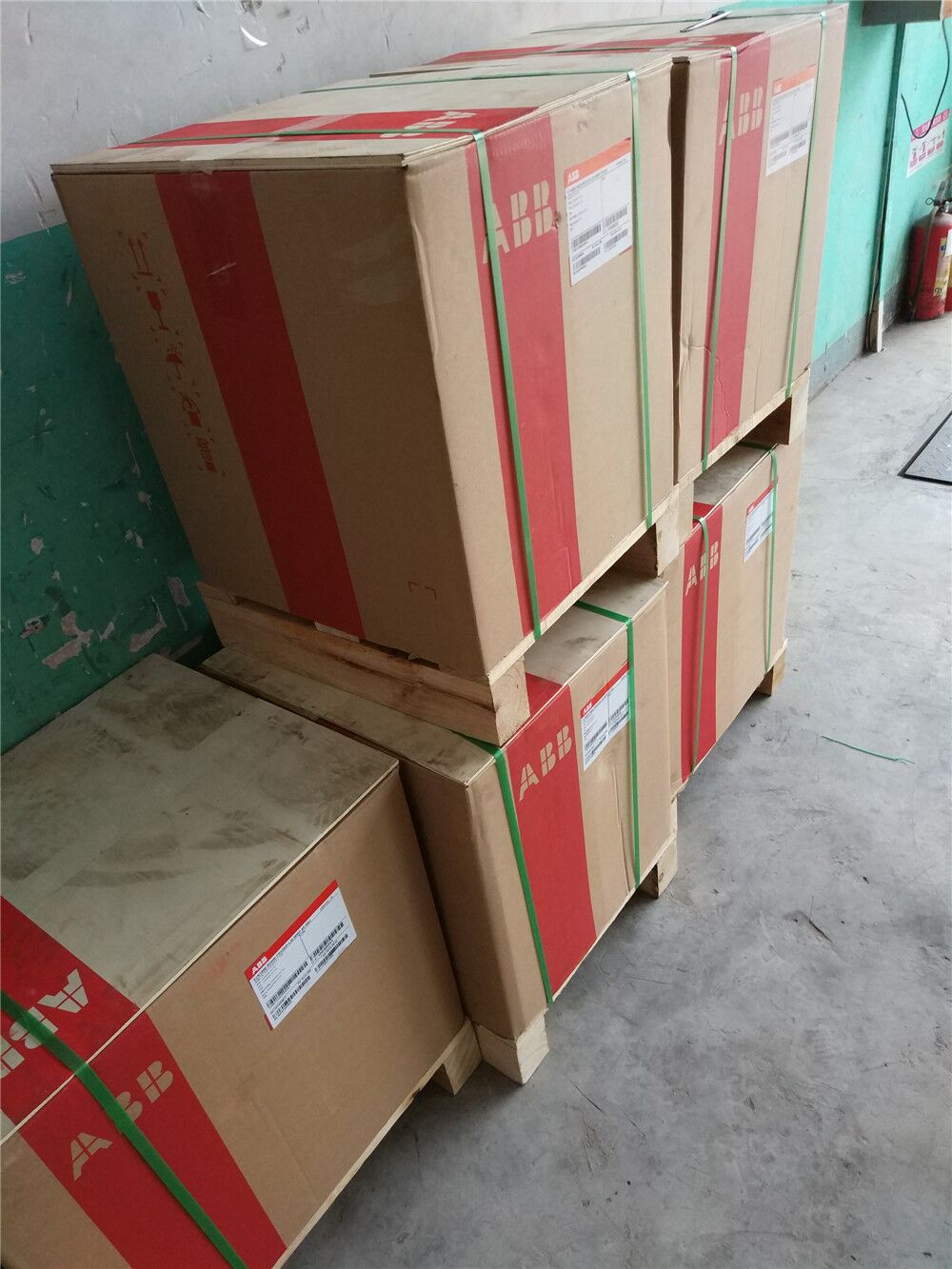 CDX0800043R0001ABB现货 优惠价格的优惠价  40.5KV母线套管  线路板