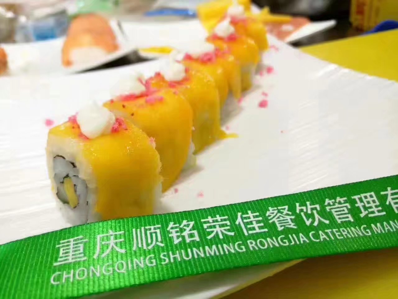 军舰寿司培训日式寿司的制作方法&nbsp;&nbsp;寿司技术培训&nbsp;&nbsp;日式寿司培训&nbsp;&nbsp;寿司的做法