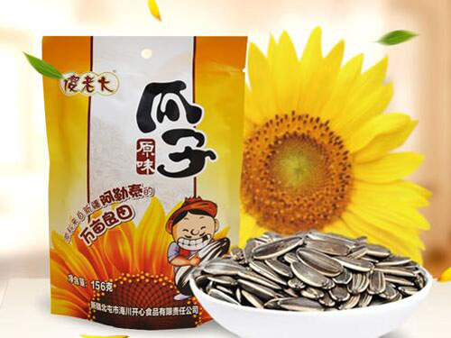 傻老大新疆瓜子，感受每一嗑的美妙滋味！