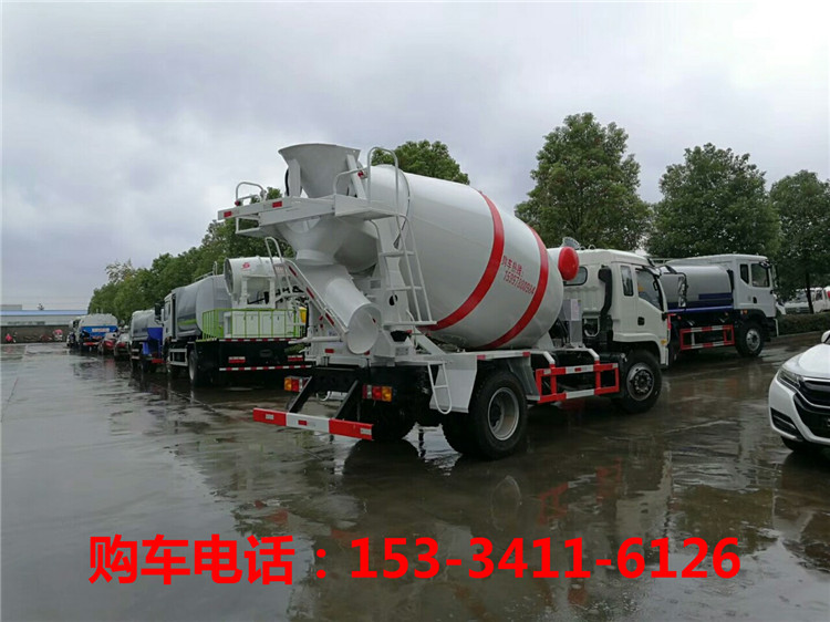 跃进5方混凝土搅拌车专业生产家  跃进搅拌车  5方搅拌车