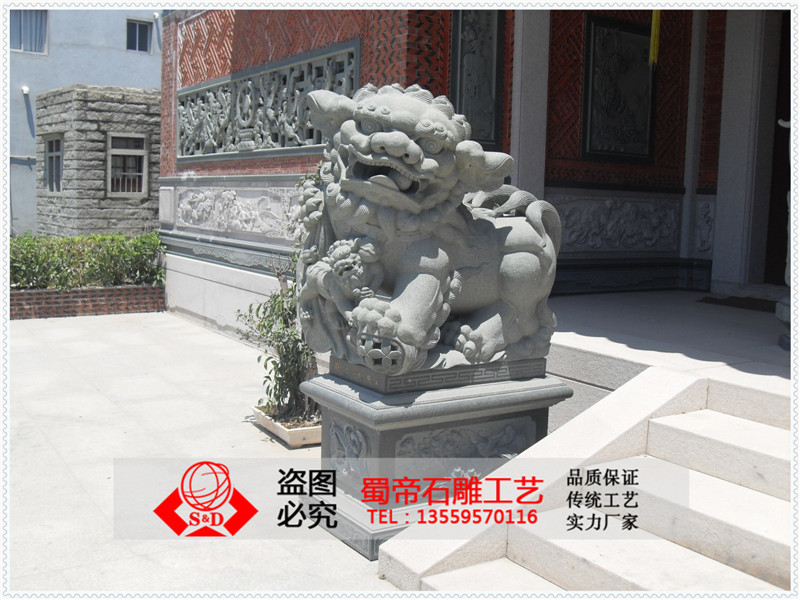 福建石雕狮子多少钱 青石献钱狮 石雕狮子图片