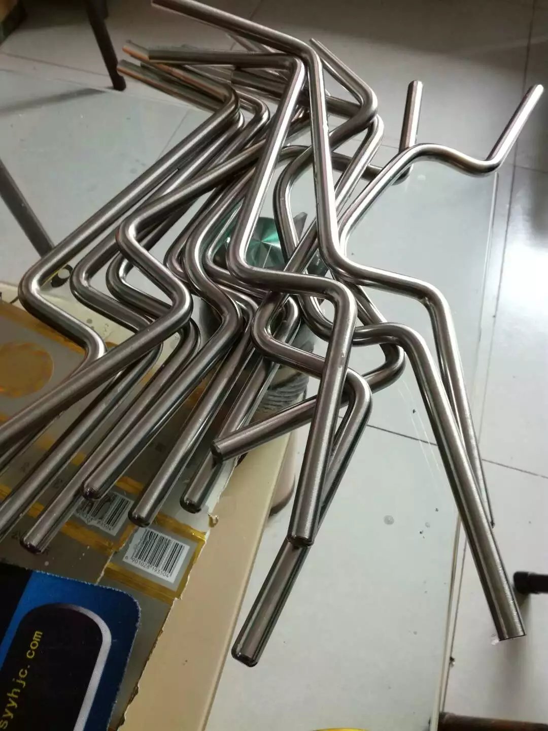 重庆磁力抛光机供应商  磁力去毛刺机  金属抛光机