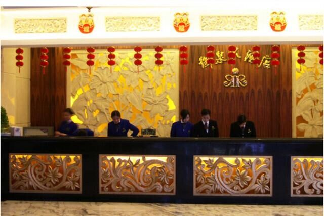专业的砂岩浮雕生产厂家、就在河南天目  砂岩雕塑  砂岩圆雕供应商