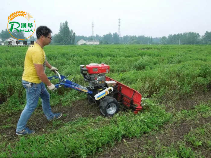 单行辣椒割晒机 圆盘前置割晒机 小四轮割晒机&nbsp;&nbsp;收割机&nbsp;&nbsp;收获机