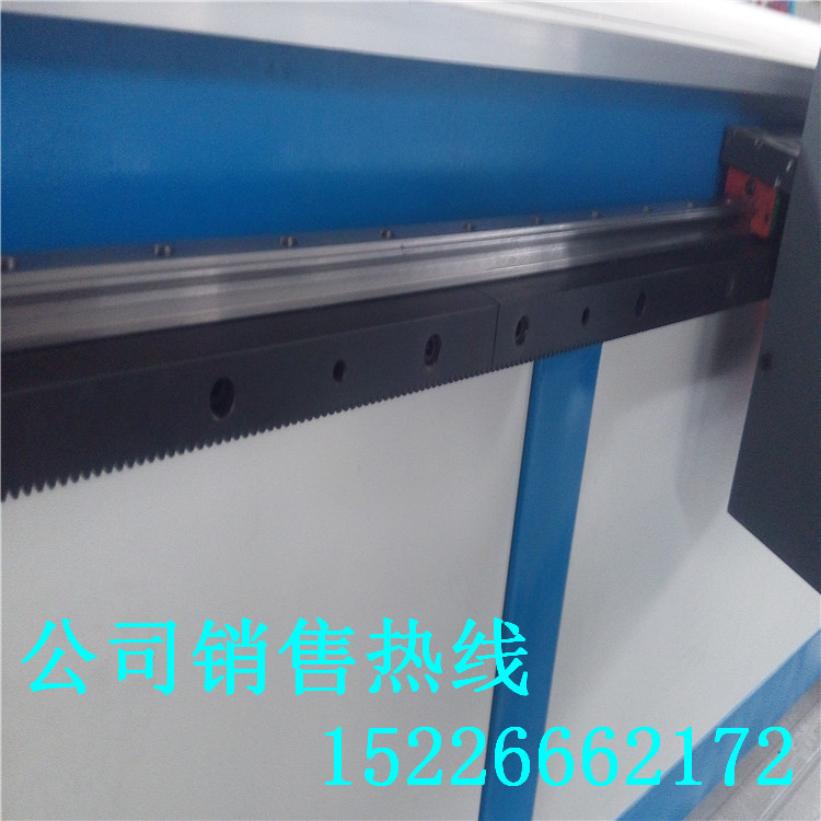 一流的cnc雕刻机订做厂家