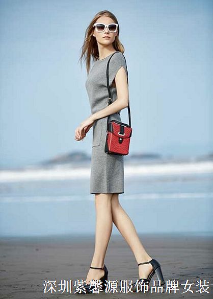 深圳时尚品牌折扣女装尾货专柜走份批发欢迎订货&nbsp;&nbsp;品牌女装尾货