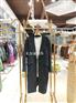 品牌服装折扣店未知未觉货源市场剪标专柜正品