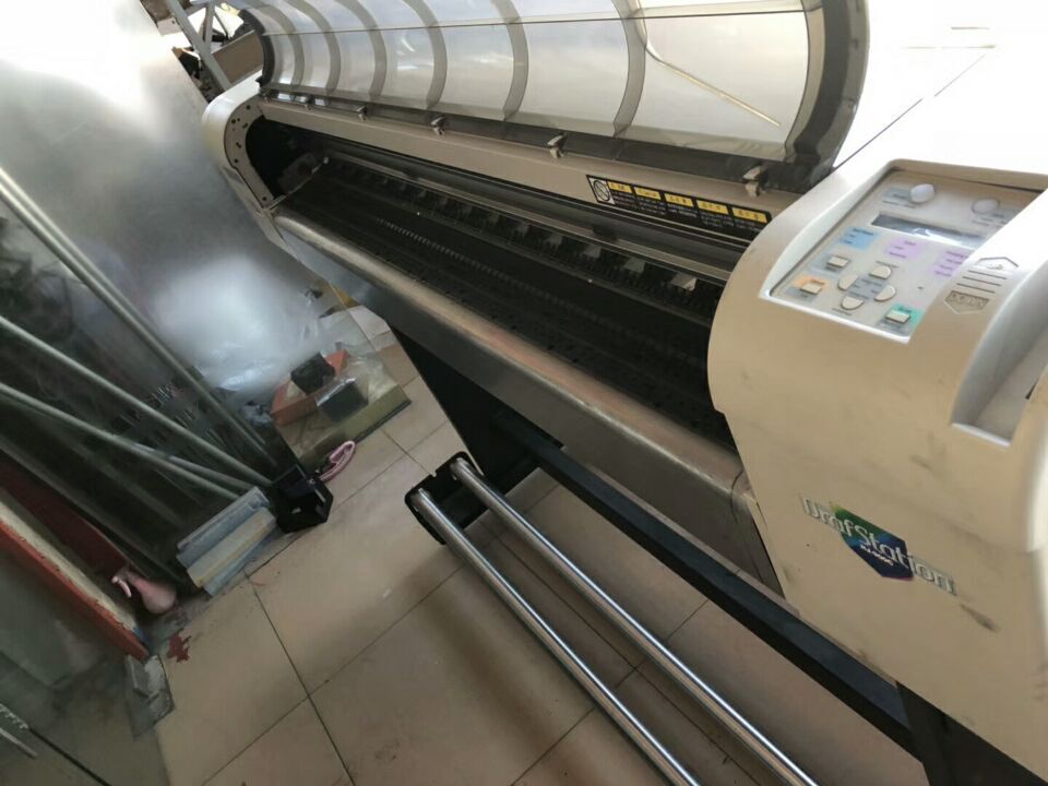 低价出售武藤1300写真机打印机  印刷机