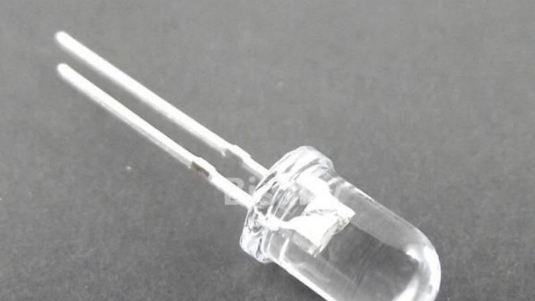 F8圆头草帽LED灯珠 直插LED灯珠生产厂家  F8灯珠  圆头草帽灯珠