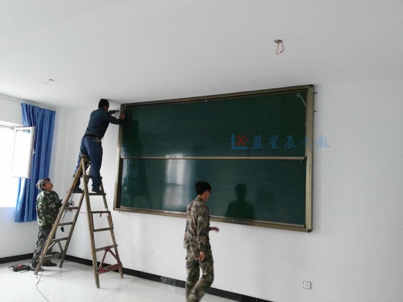 阳江金属黑板M新款教学挂式磁性绿板M订做双面特价 教学挂式黑板