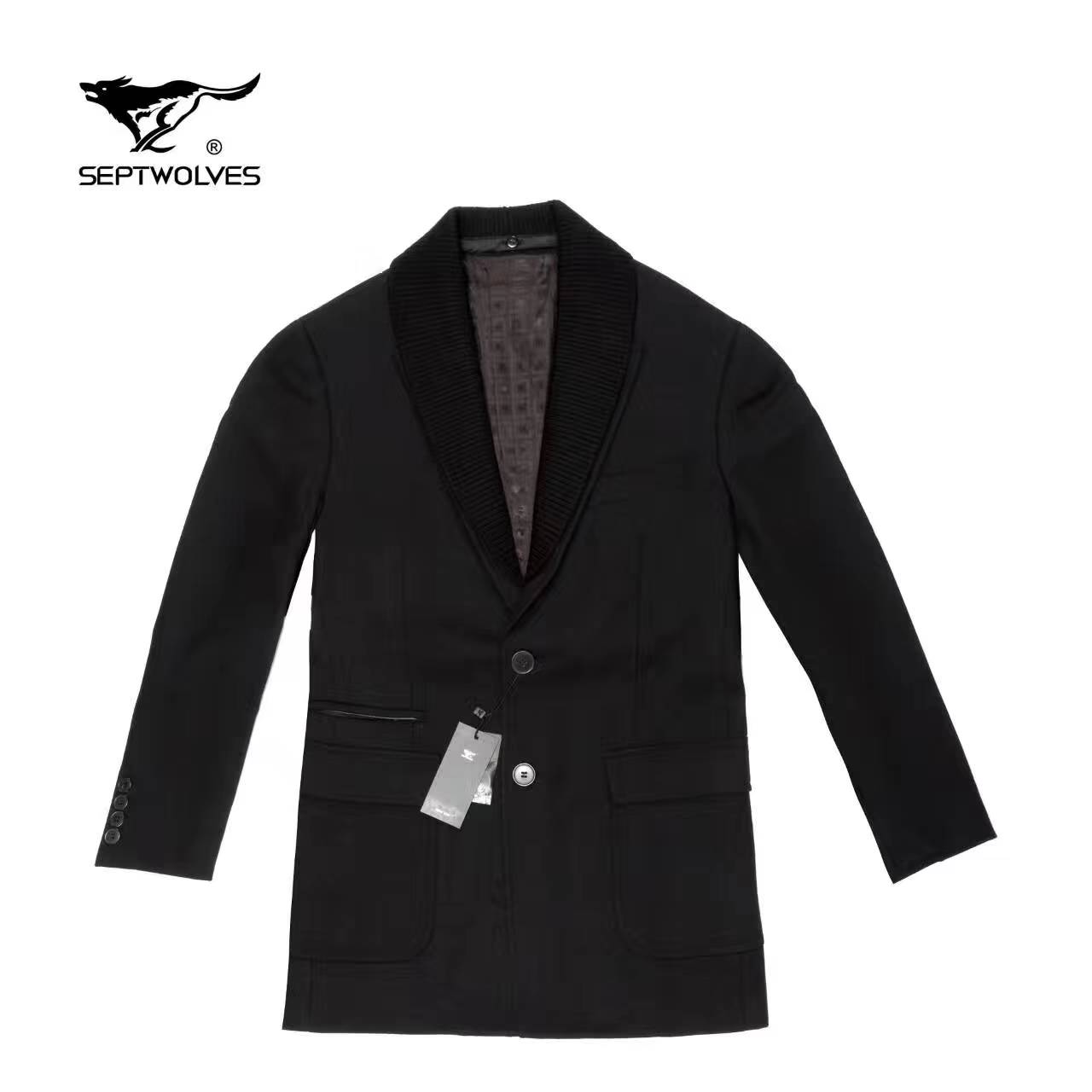 广州羽绒服库存尾货哪里找 只在世通这里有 品牌又好货  广州羽绒服尾货