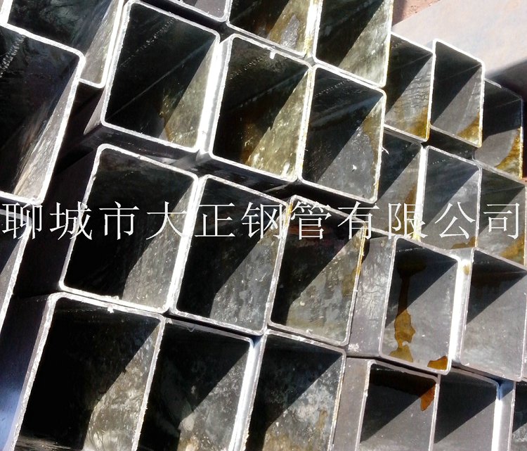 焊接矩形管边长800*800*8材质45号无缝钢