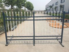 楼梯扶手报价_拓峰护栏出售优质锌钢护栏&nbsp;&nbsp;锌钢护栏批发&nbsp;&nbsp;锌钢护栏价格