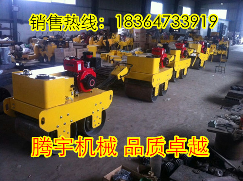 TY600C手推式柴油振动压路机&nbsp;&nbsp;手推式路面压路机&nbsp;&nbsp;双轮振动压路机&nbsp;&nbsp;手扶式压路机厂家