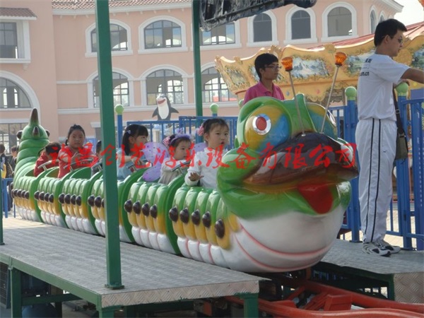 许昌创艺游乐设备有限公司_青虫滑车
