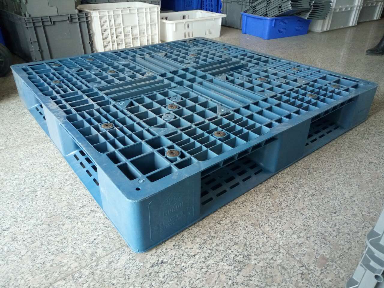 蓝色塑料托盘双面使用载重高使用寿命长