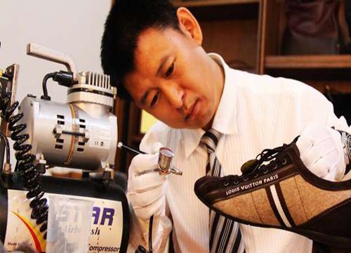 皮具护理培训信息_龙田猷平皮具修理店提供&nbsp;&nbsp;鞋包皮具护理皮革修复&nbsp;&nbsp;皮具修复