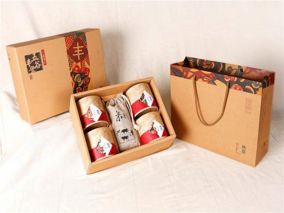 忠信达华礼业专业从事企业礼品定制、礼品定制、专业定