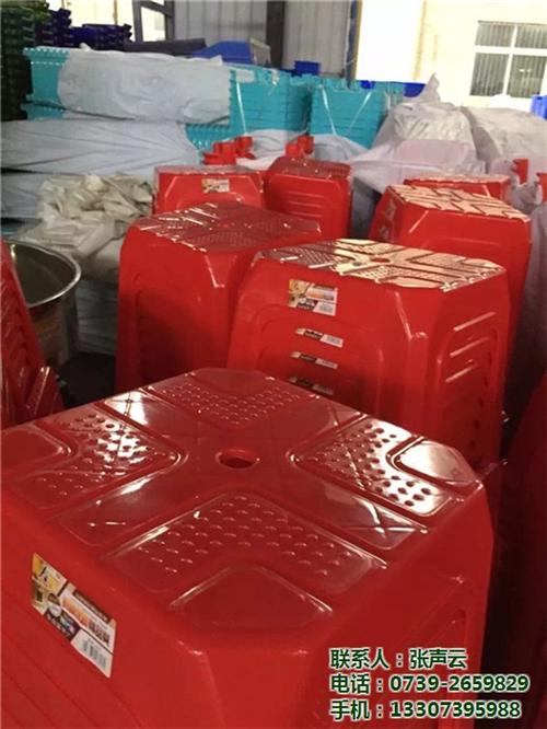 长沙环卫桶厂家|环卫桶|金盛塑料厂(图)  湖南环卫桶  环卫桶价格