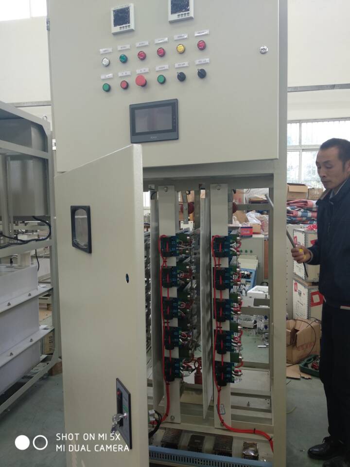 高压电机固态软启动器&nbsp;&nbsp;电机软起&nbsp;&nbsp;高压固态软启动柜&nbsp;&nbsp;高压固态软启动器