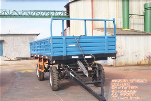 拖拉机拖斗转盘、拖斗、胡杨机械(查看)  拖拉机带拖斗  拖拉机拖斗标准