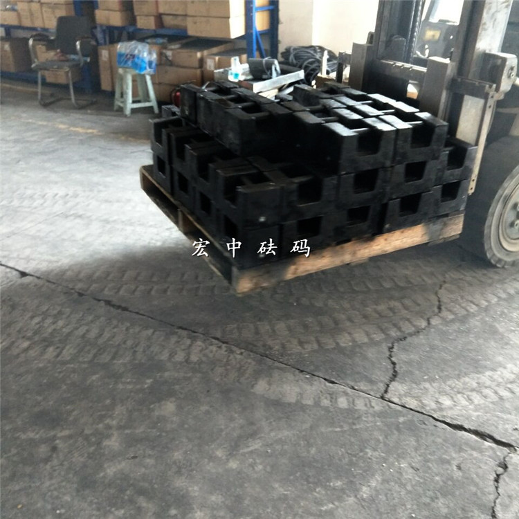 黔南25公斤工业衡器配重校准砝码  铸铁砝码  配重砝码  电梯砝码