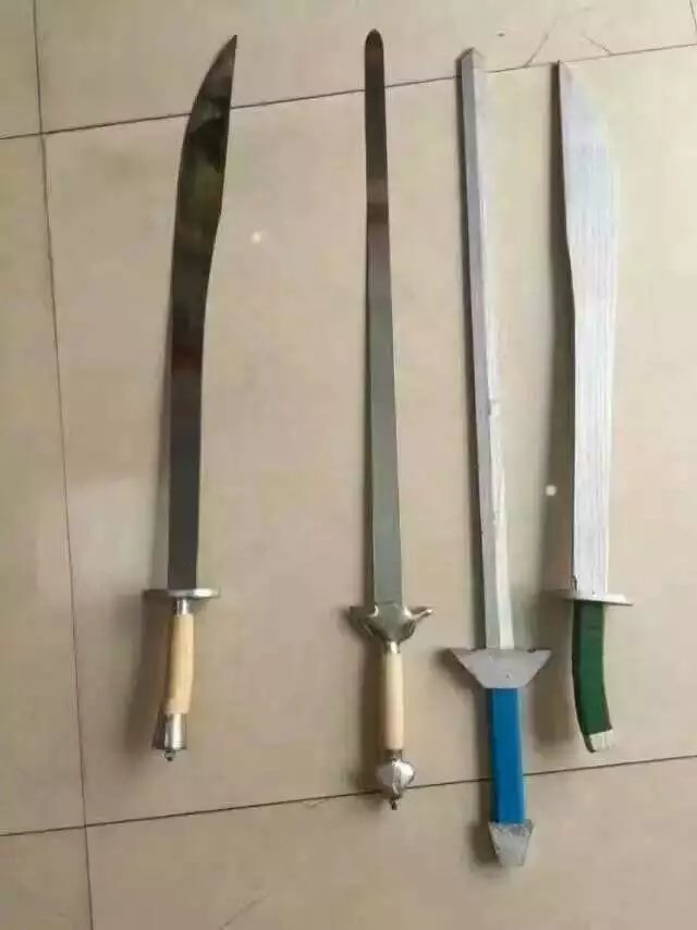 大量生产刀木剑木质体育用品厂家  刀木剑价格  刀木剑厂家  体育刀木剑