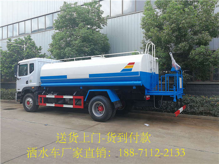 延边东风天锦农药喷洒车》厂家直销?
