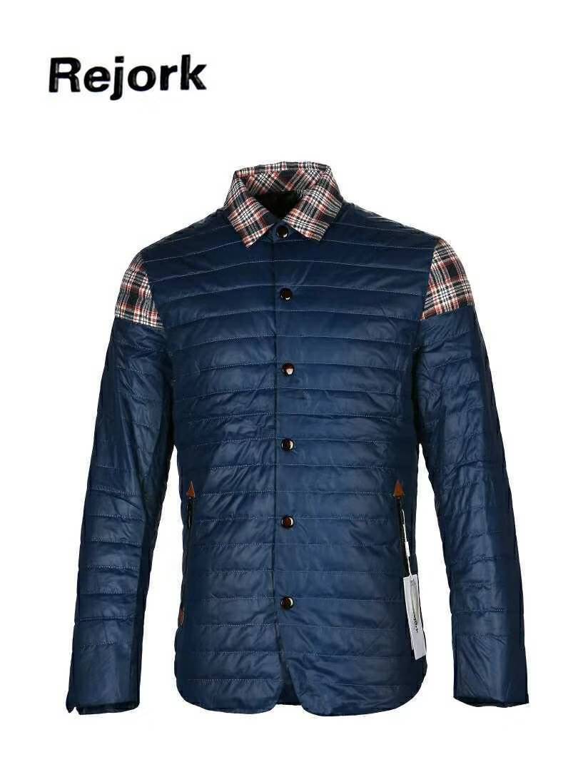 外贸服装便宜低价羽绒服库存尾货专业批发市场尽在世通  品牌男装  特价羽绒服  库错尾货