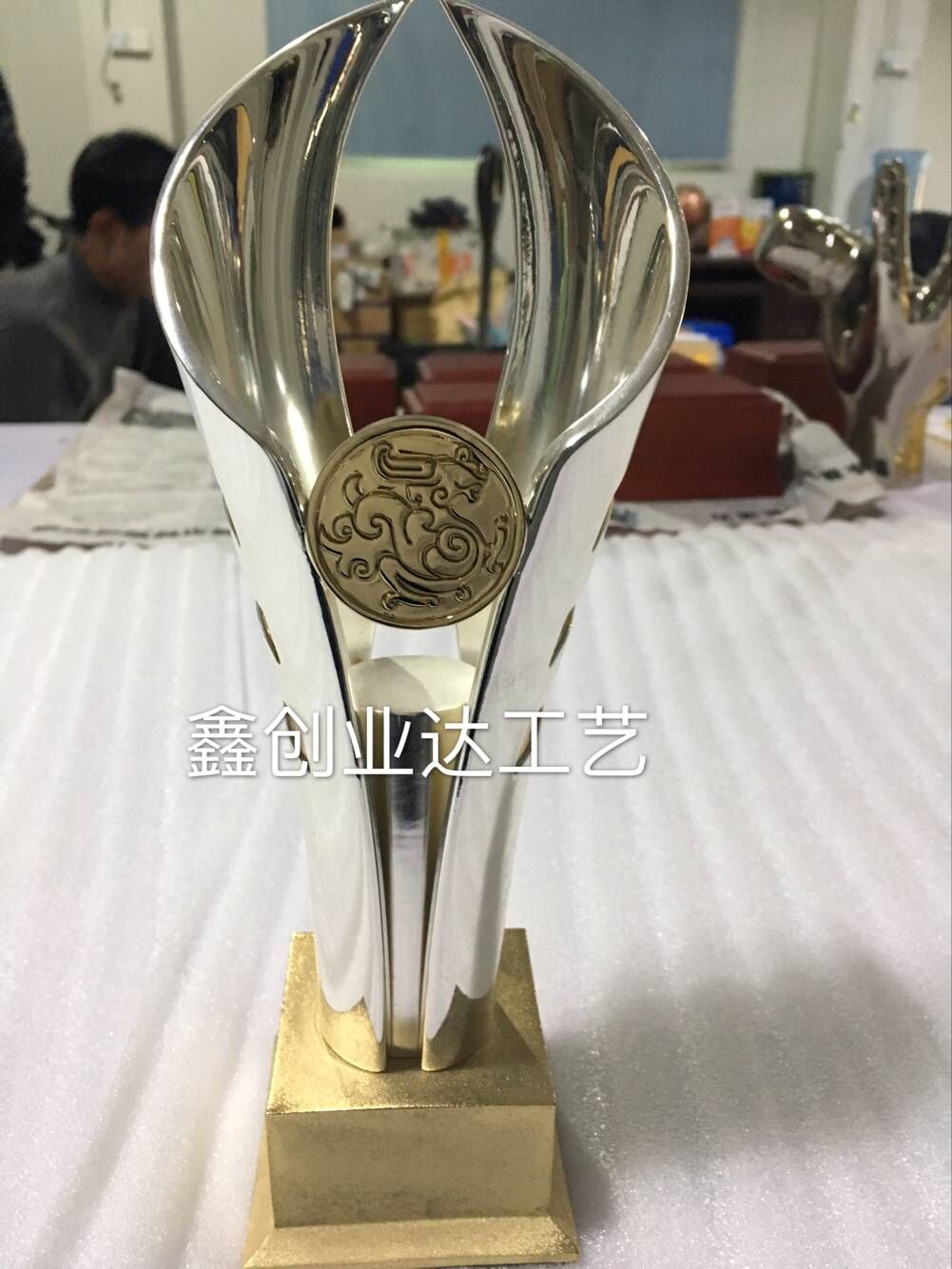 专业奖杯制作厂家奖牌定做奖杯生产厂家欢迎来电咨询&nbsp;&nbsp;奖杯定做&nbsp;&nbsp;奖牌厂家
