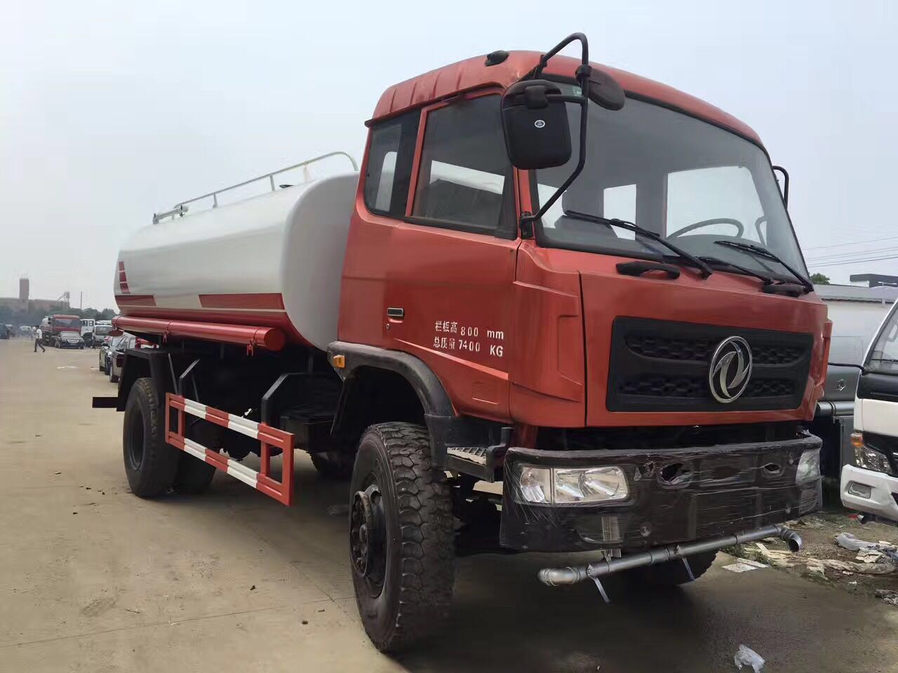 低价出售二手东风12方洒水车