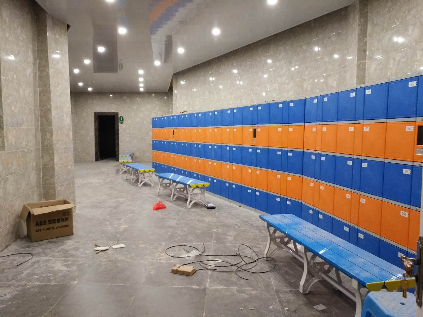 厂家直销ABS一卡通IC智能塑料更衣柜  智能柜  中控柜  电子柜