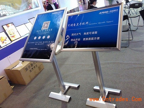 可调节导视牌  会转动指示牌  旋转指示牌