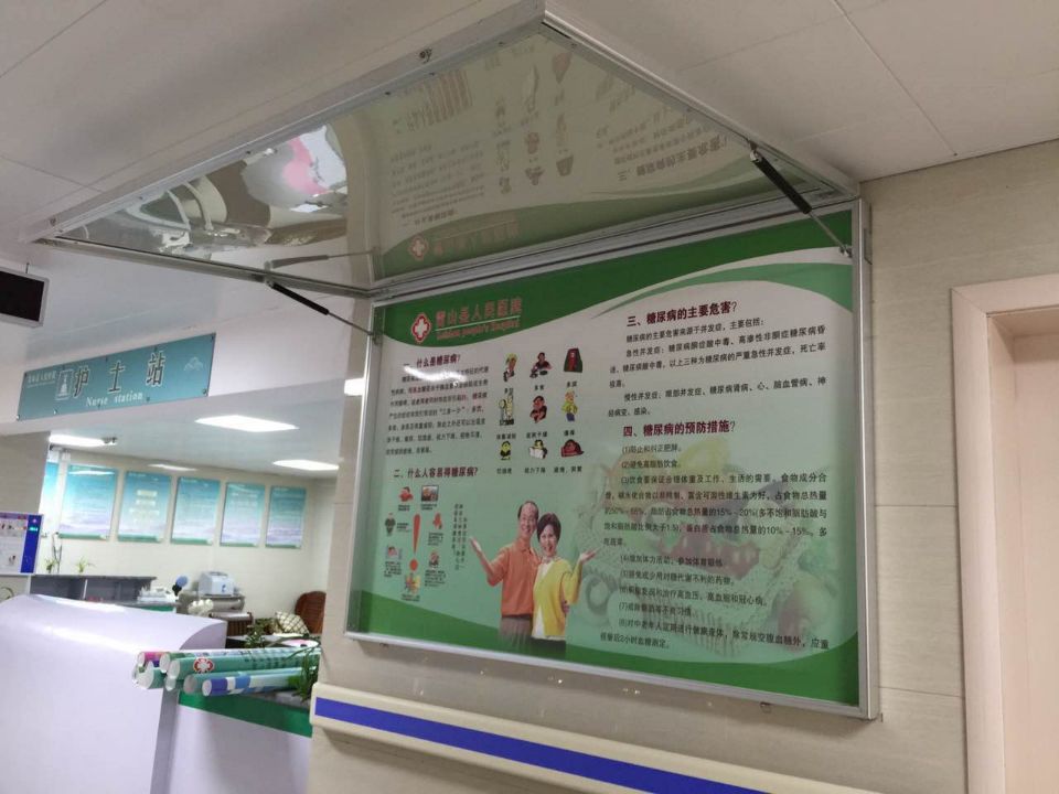 铝合金挂墙信息发布栏  开启式挂墙宣传栏