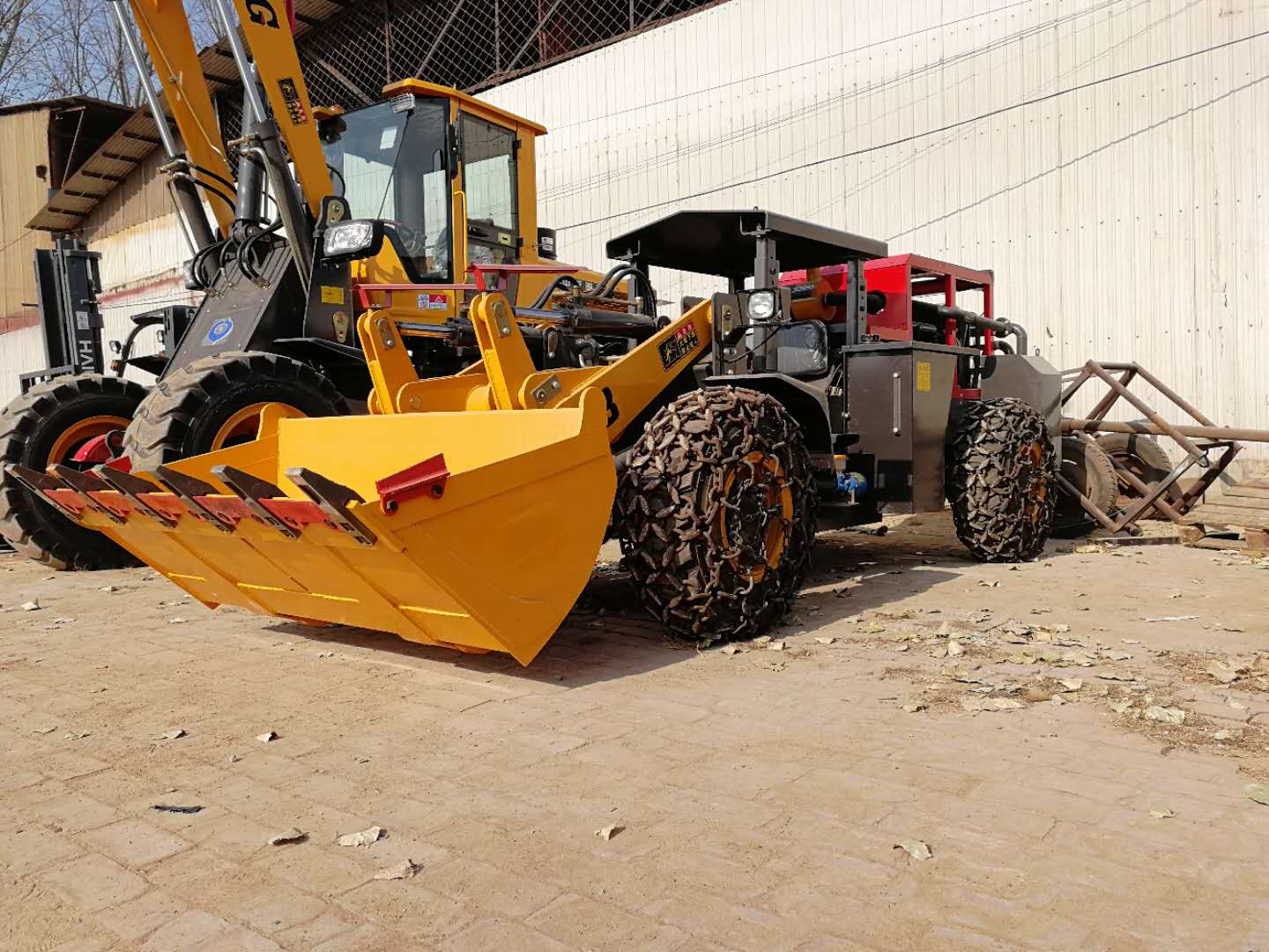 井下用小型工程翻斗车挖掘四驱20铲车报价  矿井装载机  井下铲车  矿井铲车