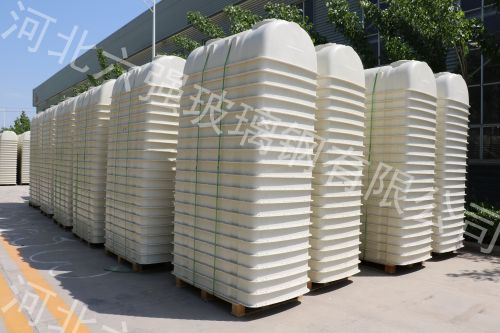 模压化粪池家用化粪池1-2立方化粪池河北六强玻璃钢  化粪池厂家  化粪池报价