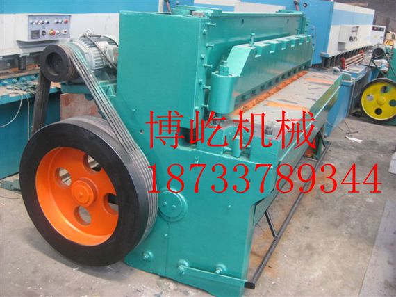 2.5米铁板剪板机/钢板剪板机大促销&nbsp;&nbsp;2米电动剪板机&nbsp;&nbsp;2.5米电动剪板机