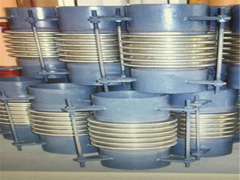 常州热销膨胀节哪里买，膨胀节工厂  不锈钢波纹管  丝杆