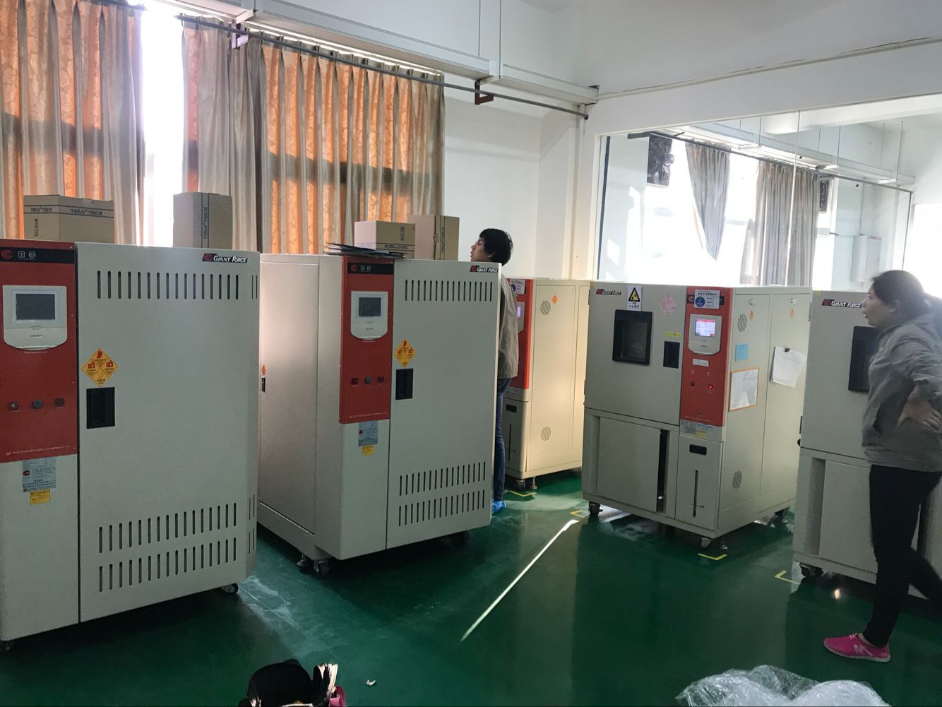 厦门恒温恒湿箱冷热冲击箱环境试验机维#修  厦门环境试验机维#修  厦门冷热冲击箱维#修  厦门恒温恒湿箱维#修