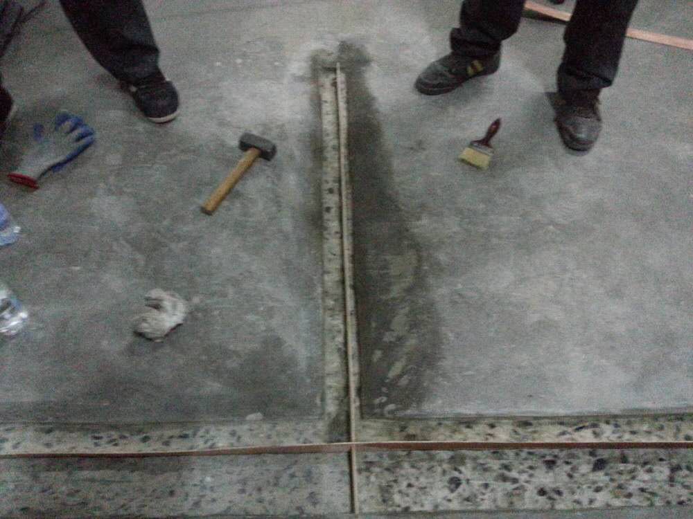 水泥路面修补料价格,混凝土修补材料